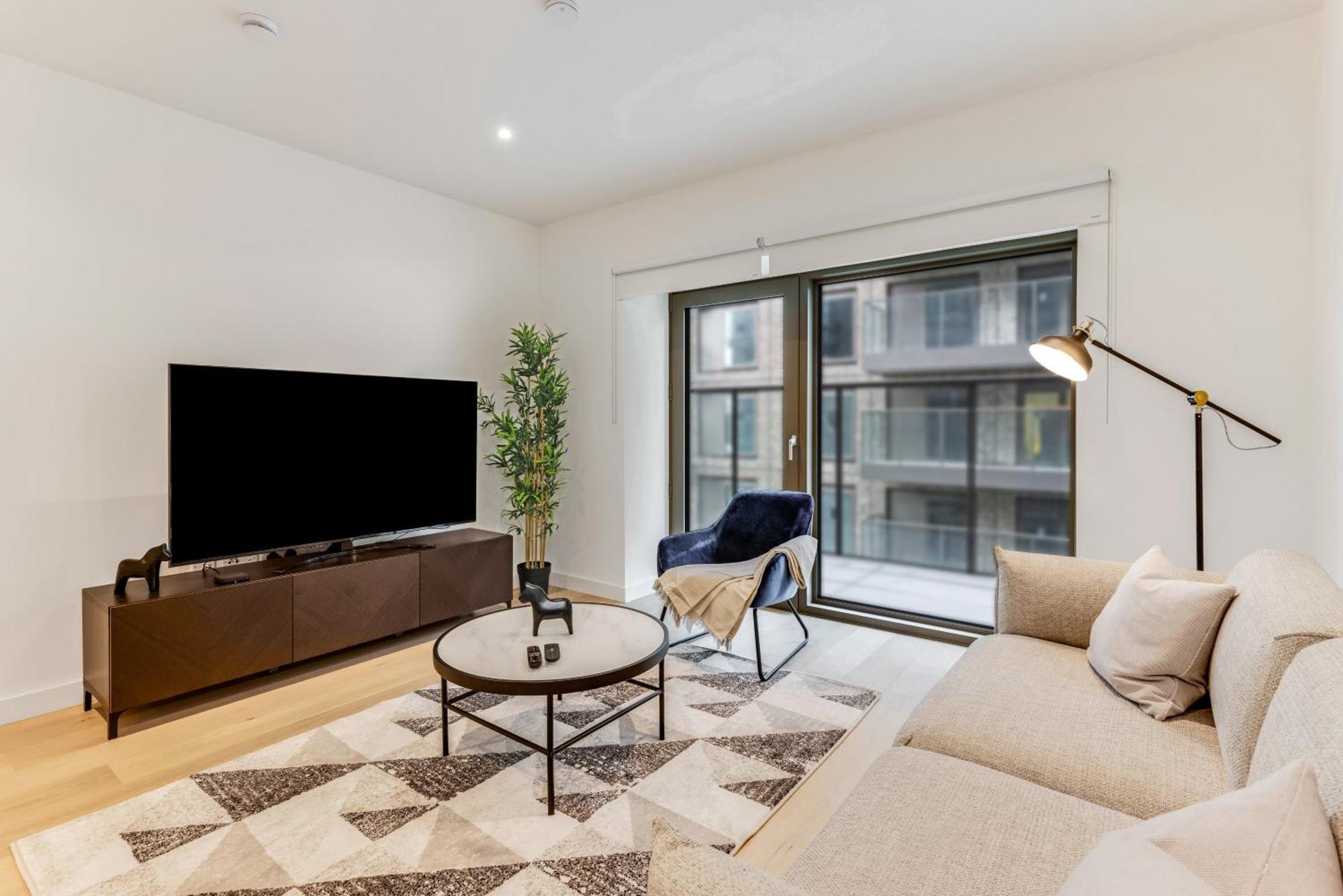 Khayat Homes - The Lord - One Bed Luxury Appartamento