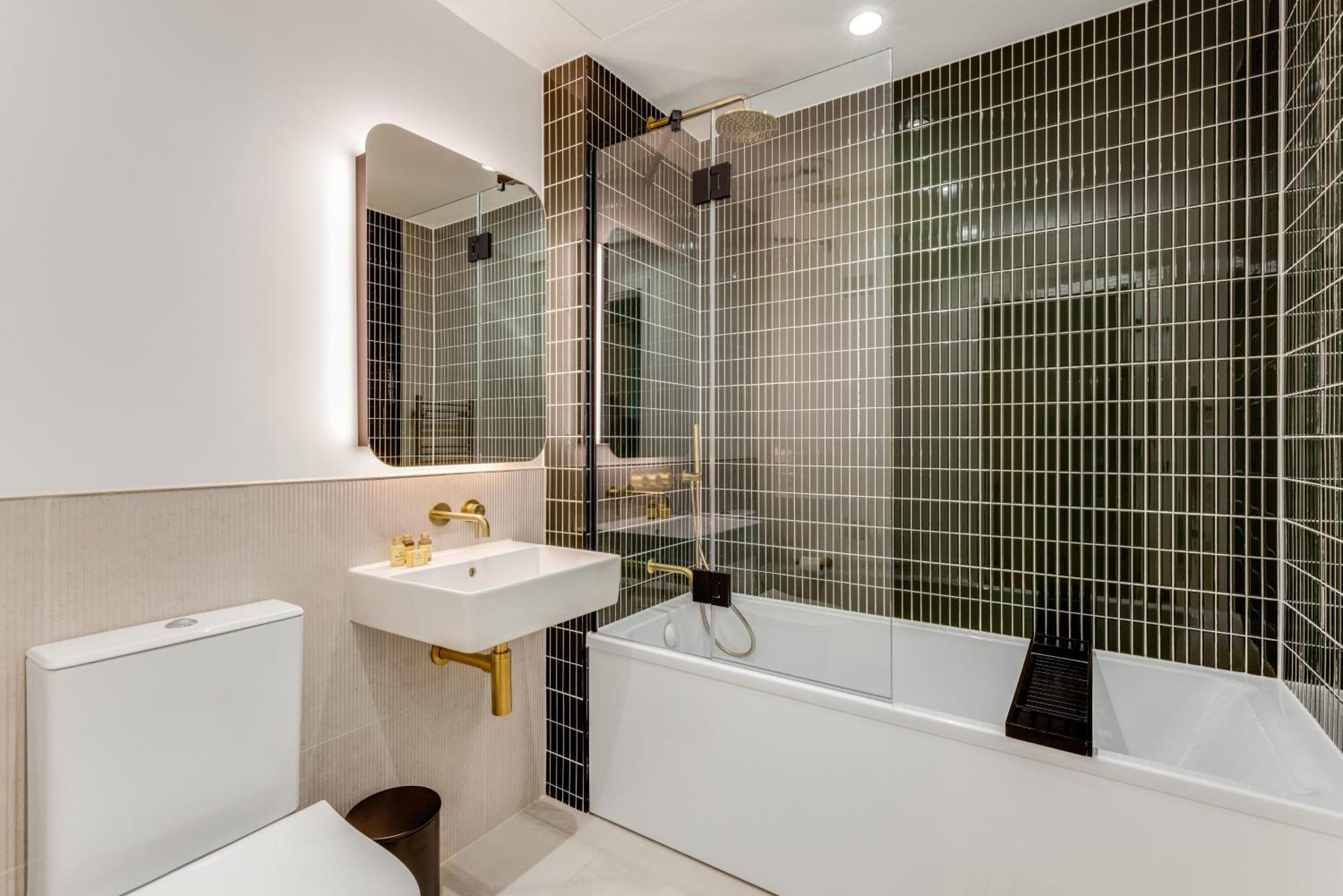Khayat Homes - The Lord - One Bed Luxury Appartamento Londra